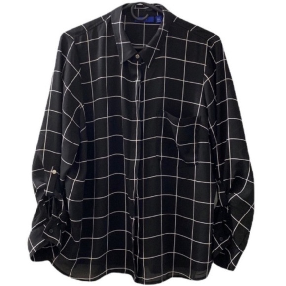 Apt. 9 Tops - Apt. 9 (petite) PXXL black & white geometric/square button down dress bl…